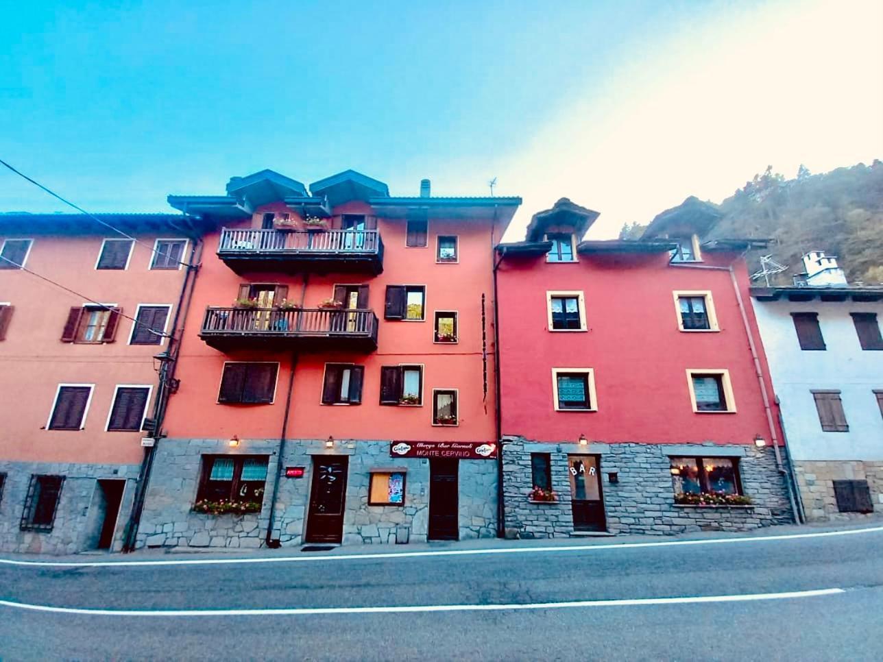 Locanda Monte Cervino Antey-Saint-André Екстериор снимка